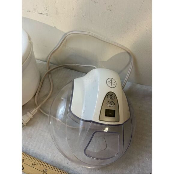 Pampered Chef ice cream maker - Picture 2 of 3
